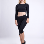 Mid-Rise Capri Fitness Leggings with Side Pockets