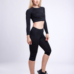 Mid-Rise Capri Fitness Leggings with Side Pockets